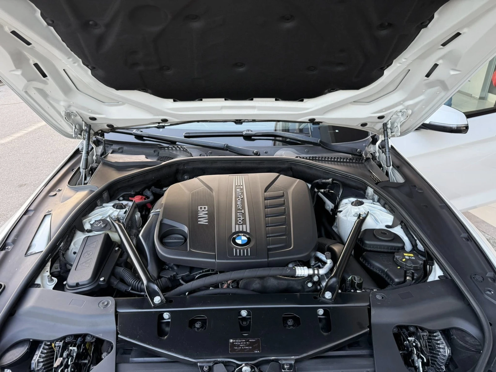 BMW 640 640d xDrive, снимка 10 - Автомобили и джипове - 54425643