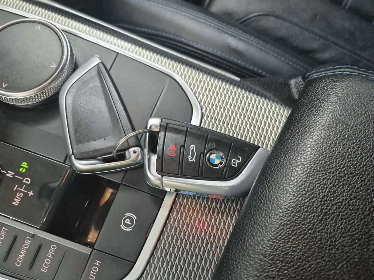 BMW 340 * XDRIVE * АВТОКРЕДИТ БЕЗ ПЪРВОНАЧАЛНА ВНОСКА, снимка 9 - Автомобили и джипове - 54719059