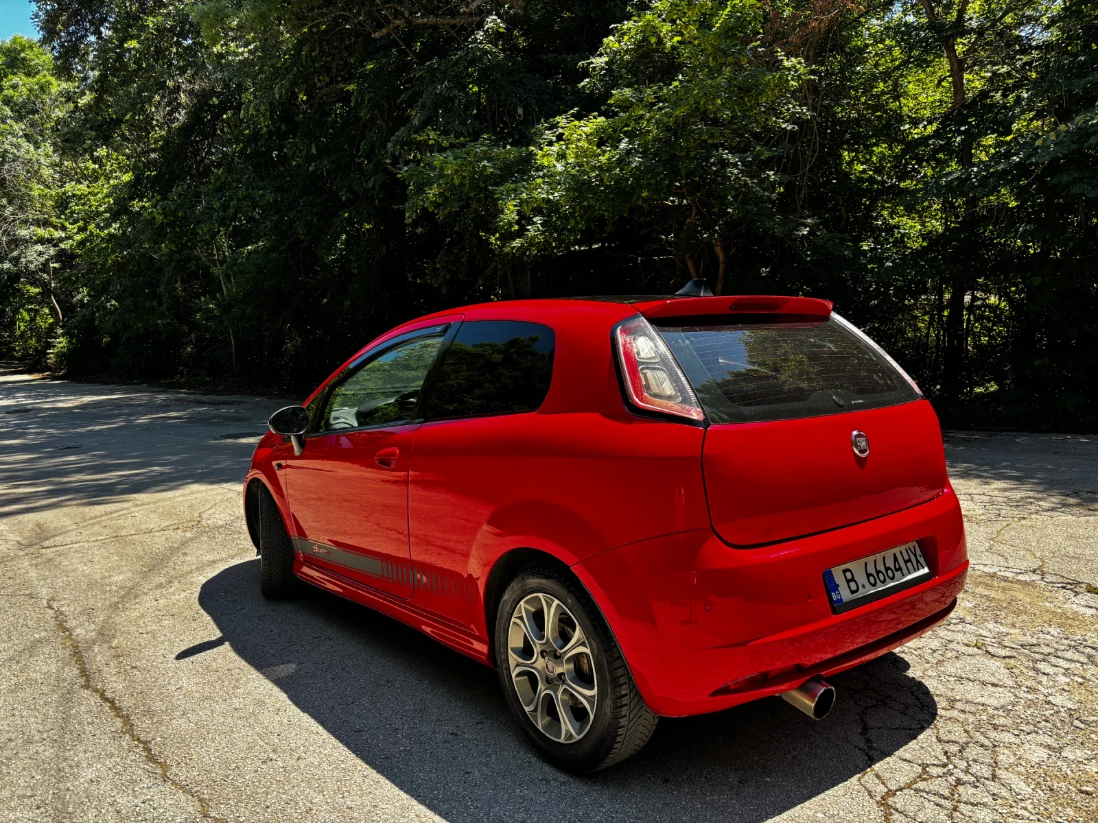 Fiat Punto 1.3 MultiJet, снимка 3 - Автомобили и джипове - 54800759