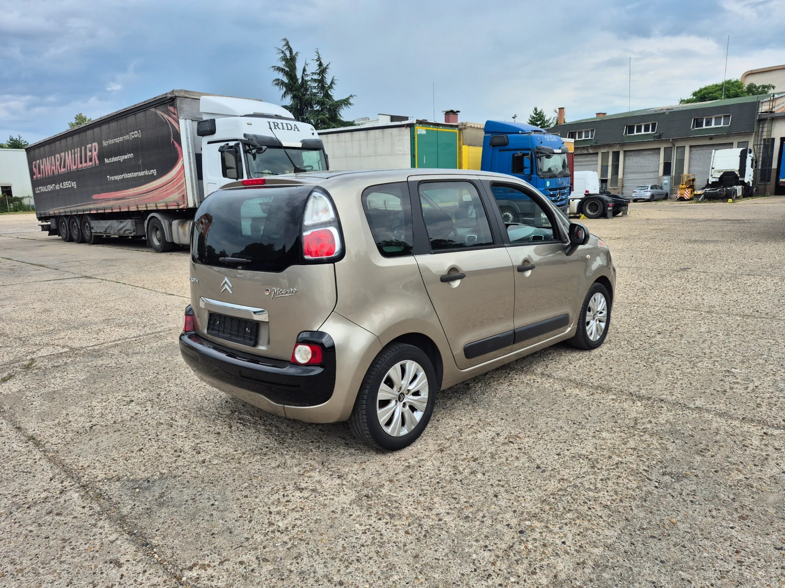 Citroen C3 Picasso 1.6 Бензин ., снимка 5 - Автомобили и джипове - 55298168