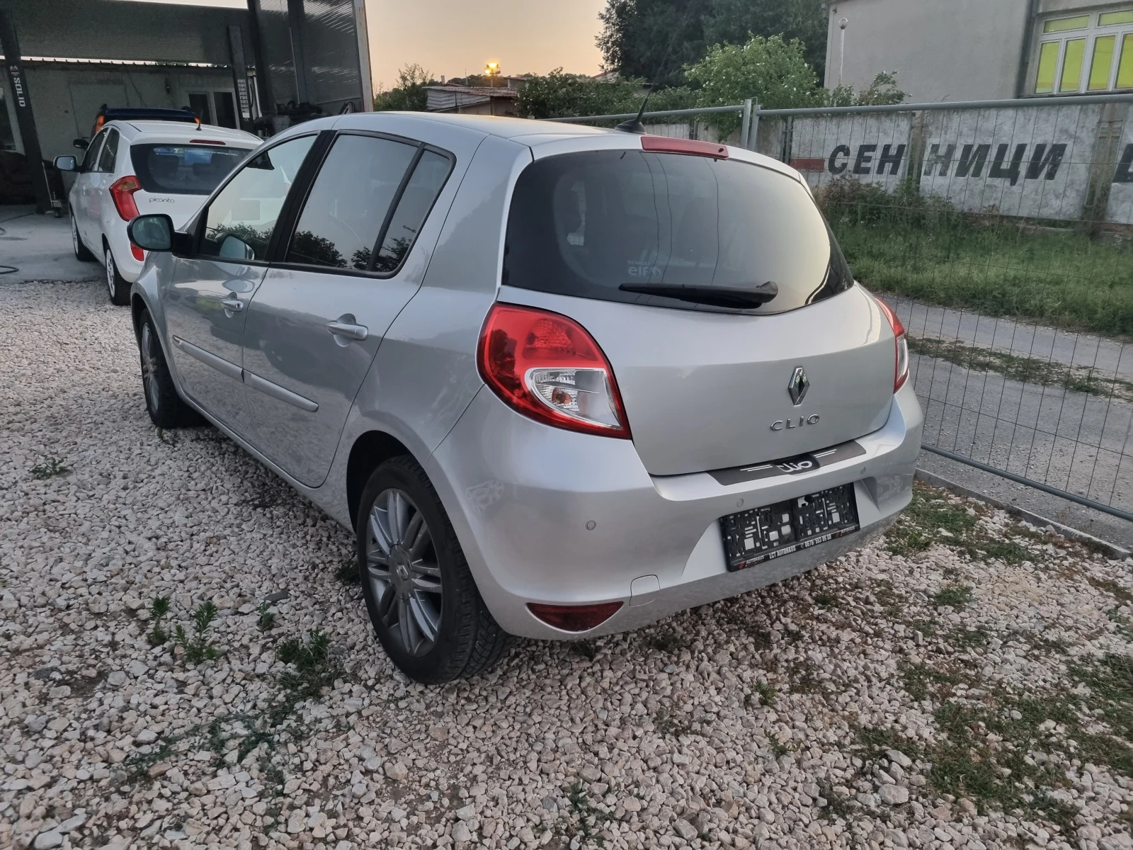 Renault Clio | Mobile.bg � ����������� 13