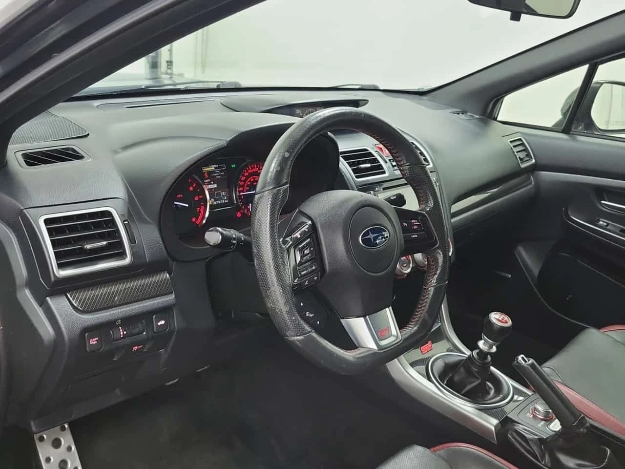 Subaru WRX STI SPORT/CARFAX/КОЖА/ШИБЕДАХ, снимка 10 - Автомобили и джипове - 55434253