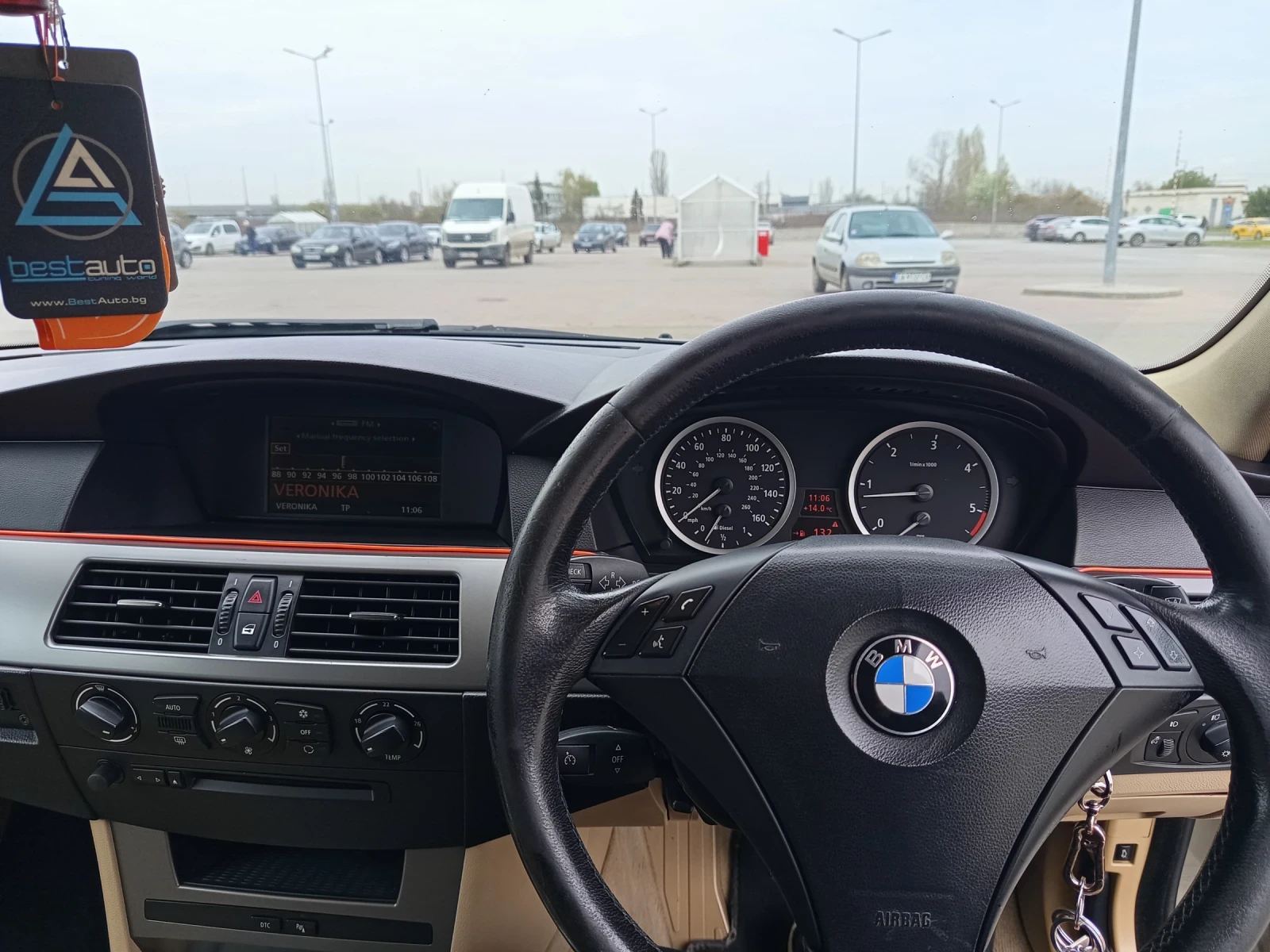 BMW 520, снимка 9 - Автомобили и джипове - 55943002