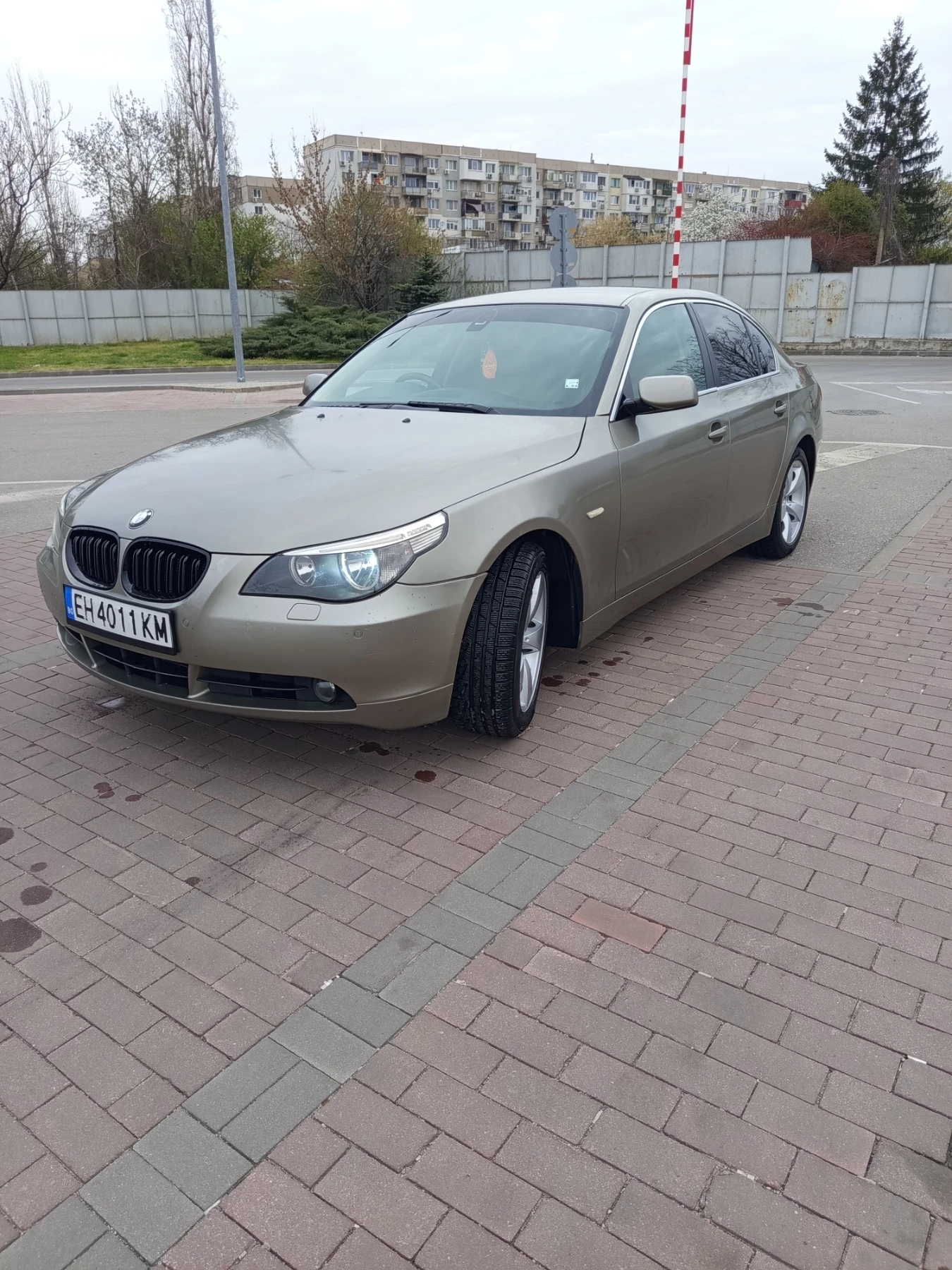 BMW 520