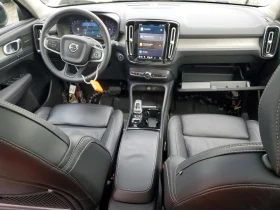 Volvo XC40 2.0L 4 ALL WHEEL DRIVE, снимка 8