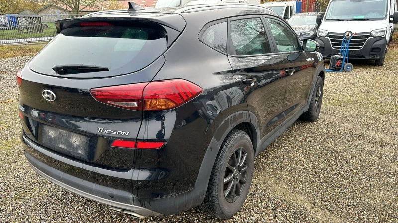 Hyundai Tucson 1.6 CRDI 136hp / Automatic DCT / Model year 2019, снимка 4 - Автомобили и джипове - 47994477