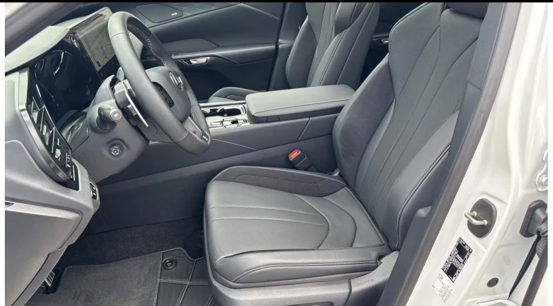 Lexus RX 500h F-SPORT/371HP/PANO/MEMO/HUD/360/M.LEVINSON/603g, снимка 9 - Автомобили и джипове - 52455390