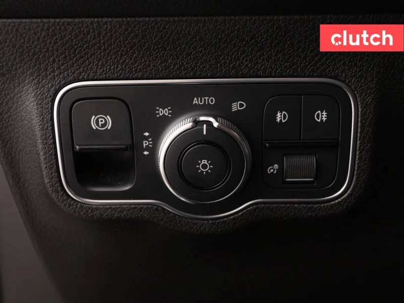 Mercedes-Benz GLB, снимка 11 - Автомобили и джипове - 52505158