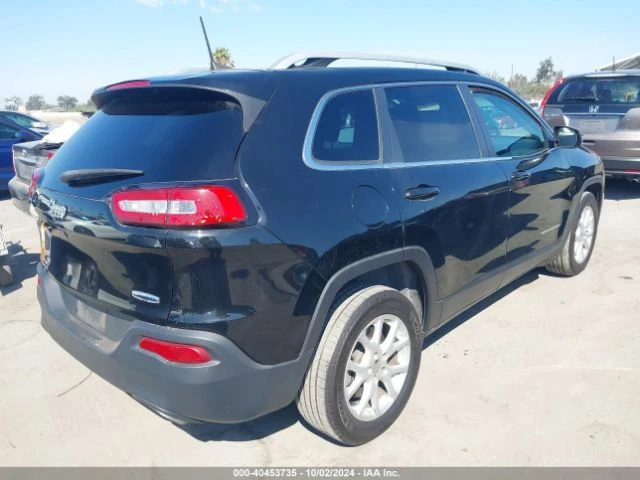 Jeep Cherokee, снимка 4 - Автомобили и джипове - 48304502