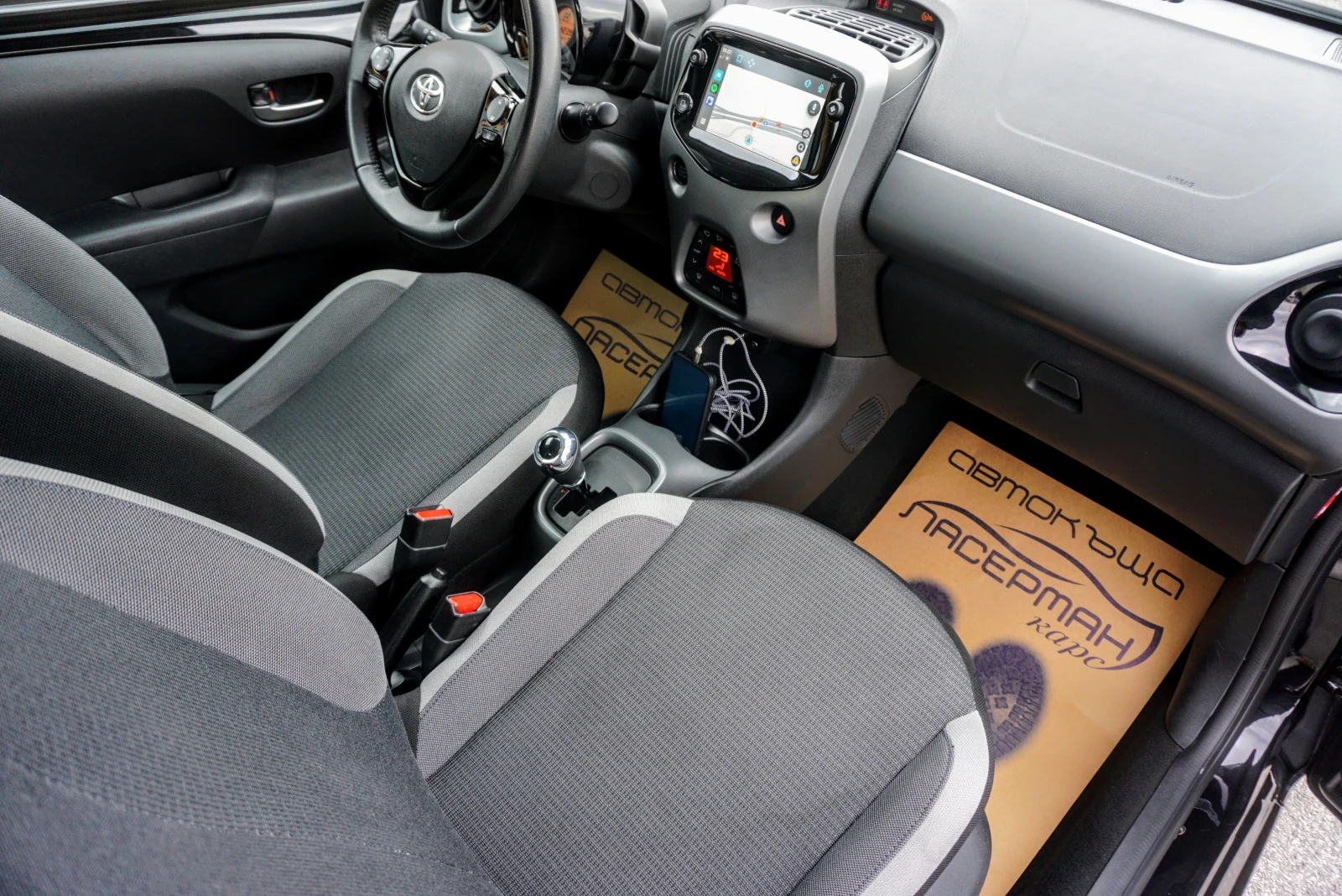 Toyota Aygo 1.0i x-fun m-mt  | Mobile.bg   12