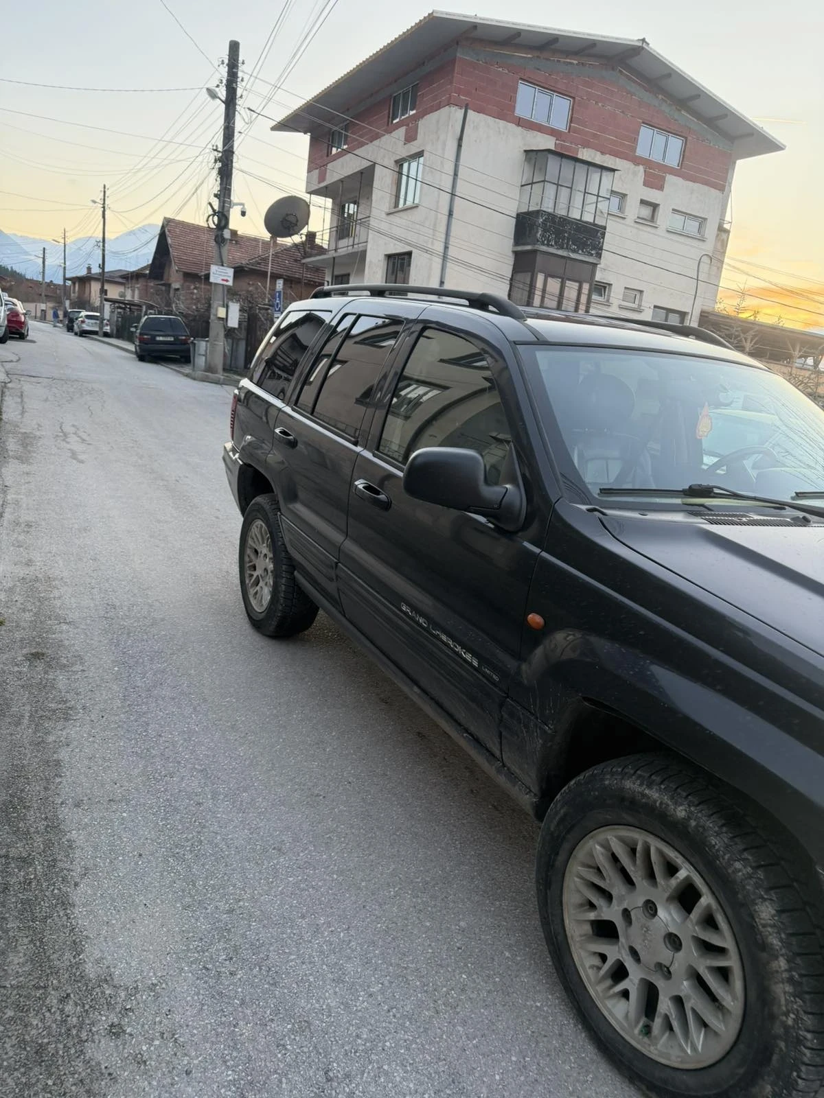 Jeep Grand cherokee 2.7Cdi - изображение 2