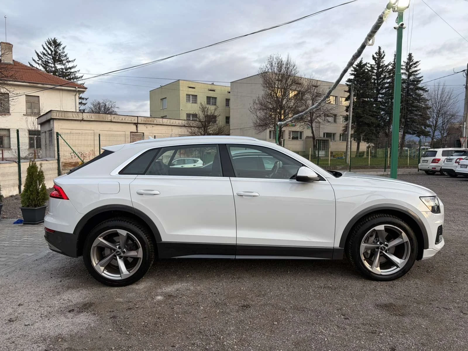 Audi Q8 50TDI QUATTRO B&O , снимка 4 - Автомобили и джипове - 53938206