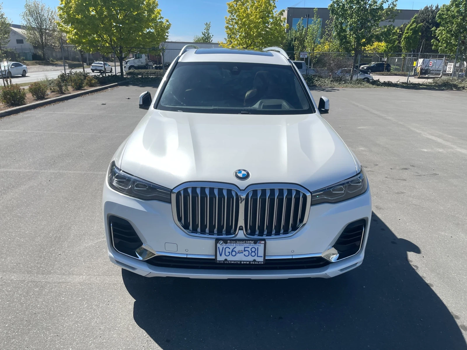 BMW X7 xDrive40i * ОБДУХВАНЕ * ПАНОРАМА * HARMAN KARDON