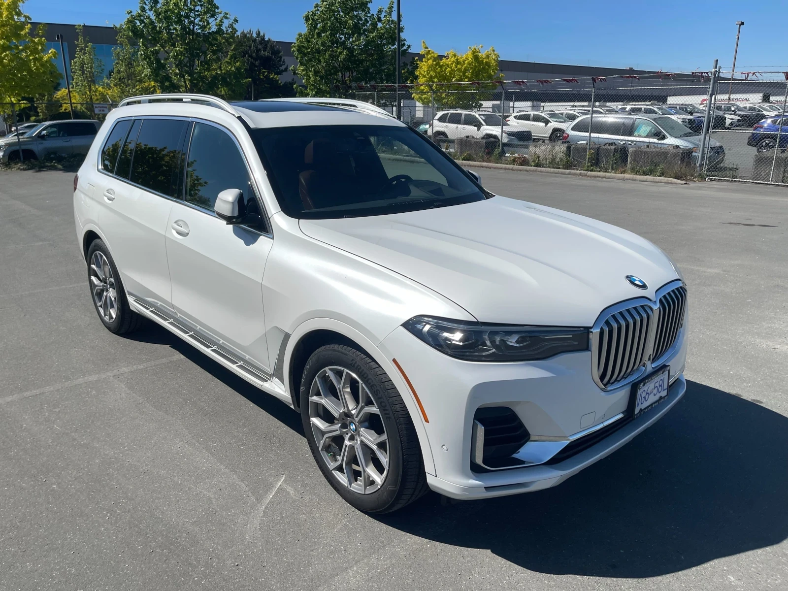 BMW X7 xDrive40i * ОБДУХВАНЕ * ПАНОРАМА * HARMAN KARDON, снимка 12 - Автомобили и джипове - 54644994