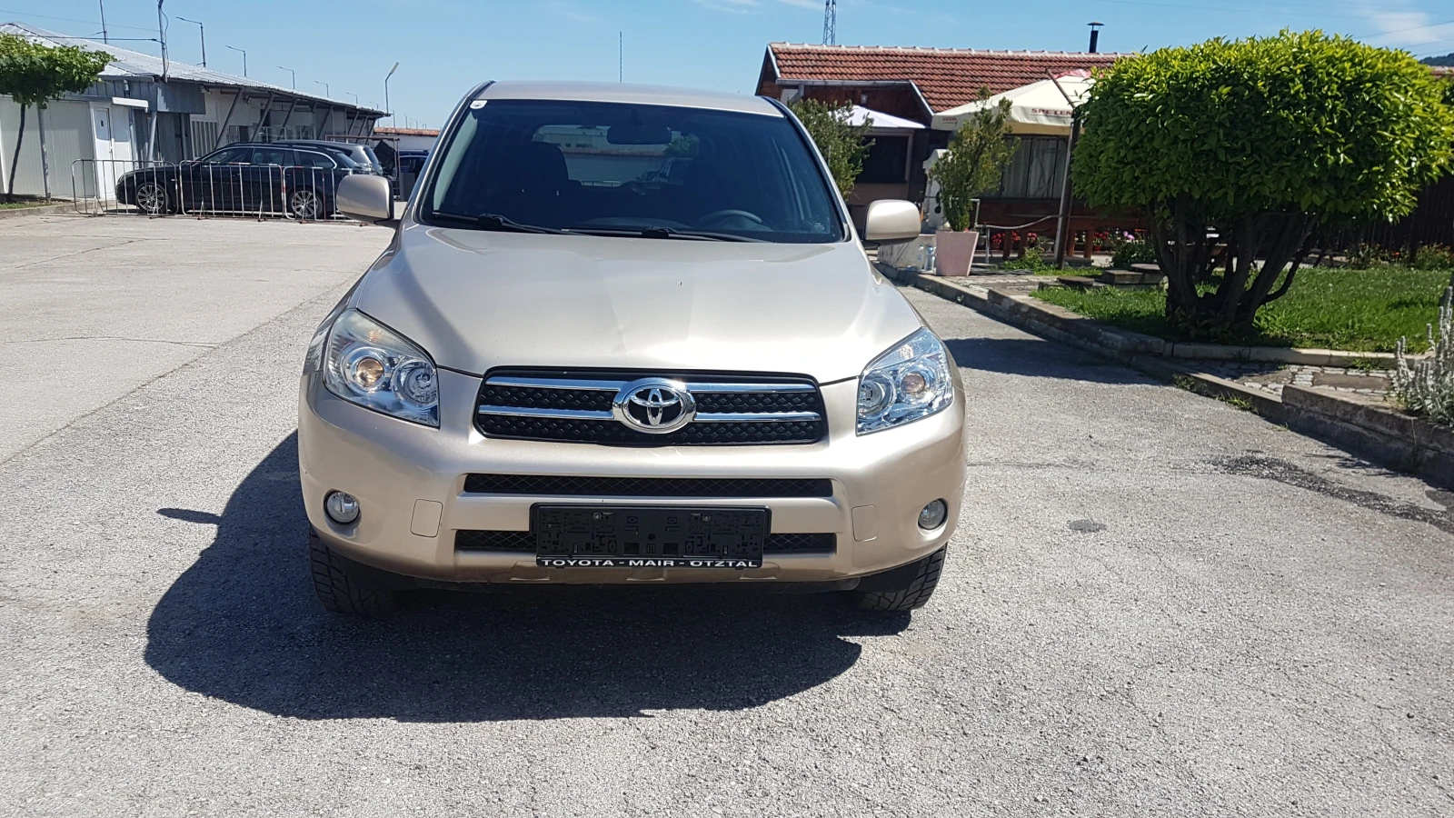 Toyota Rav4 2.2 D4D 136кс, снимка 3 - Автомобили и джипове - 54944797
