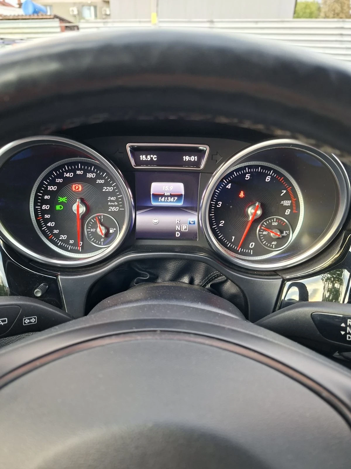 Mercedes-Benz GLE 400, снимка 3 - Автомобили и джипове - 56243675