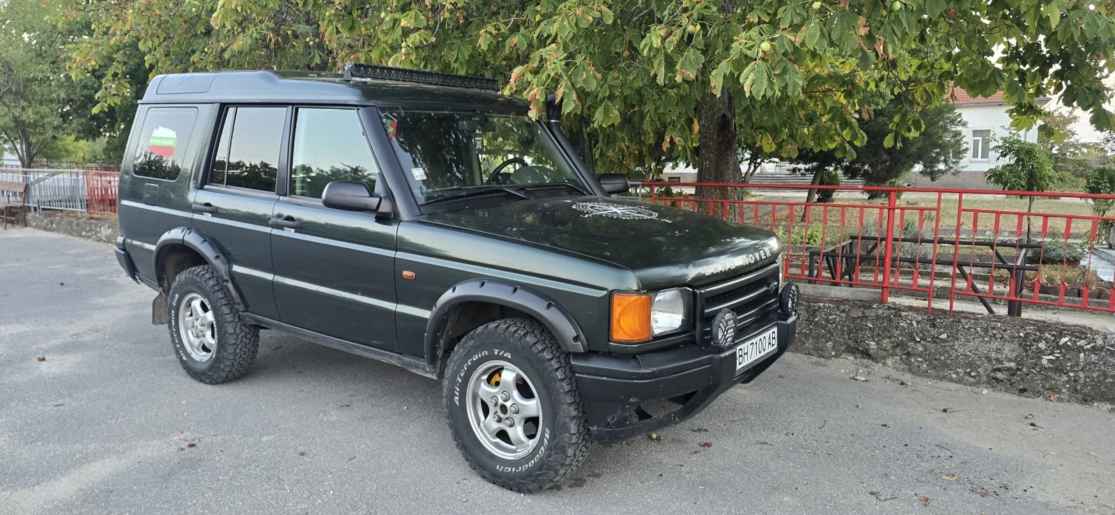 Land Rover Discovery, снимка 2 - Автомобили и джипове - 56371351