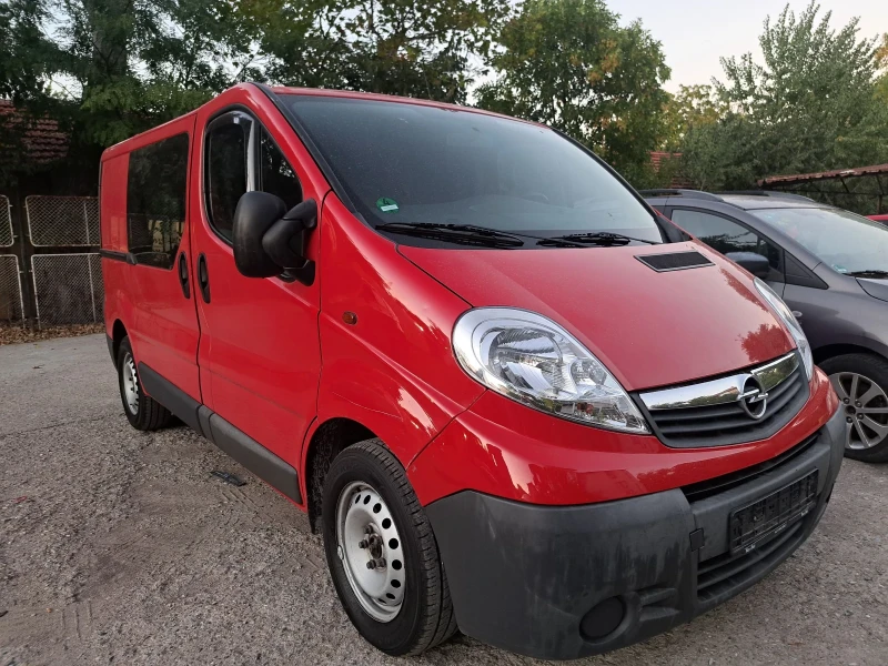 Opel Vivaro 2.0d/КЛИМА/196000км/EUR5/2012, снимка 3 - Бусове и автобуси - 47400091