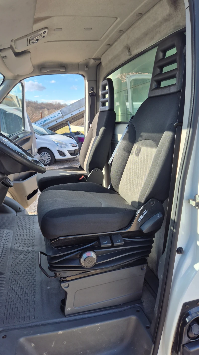 Iveco Daily 35c17* ЩОРА* БОРД* КЛИМА* ШВЕЙЦАРИЯ* , снимка 9 - Бусове и автобуси - 53446812