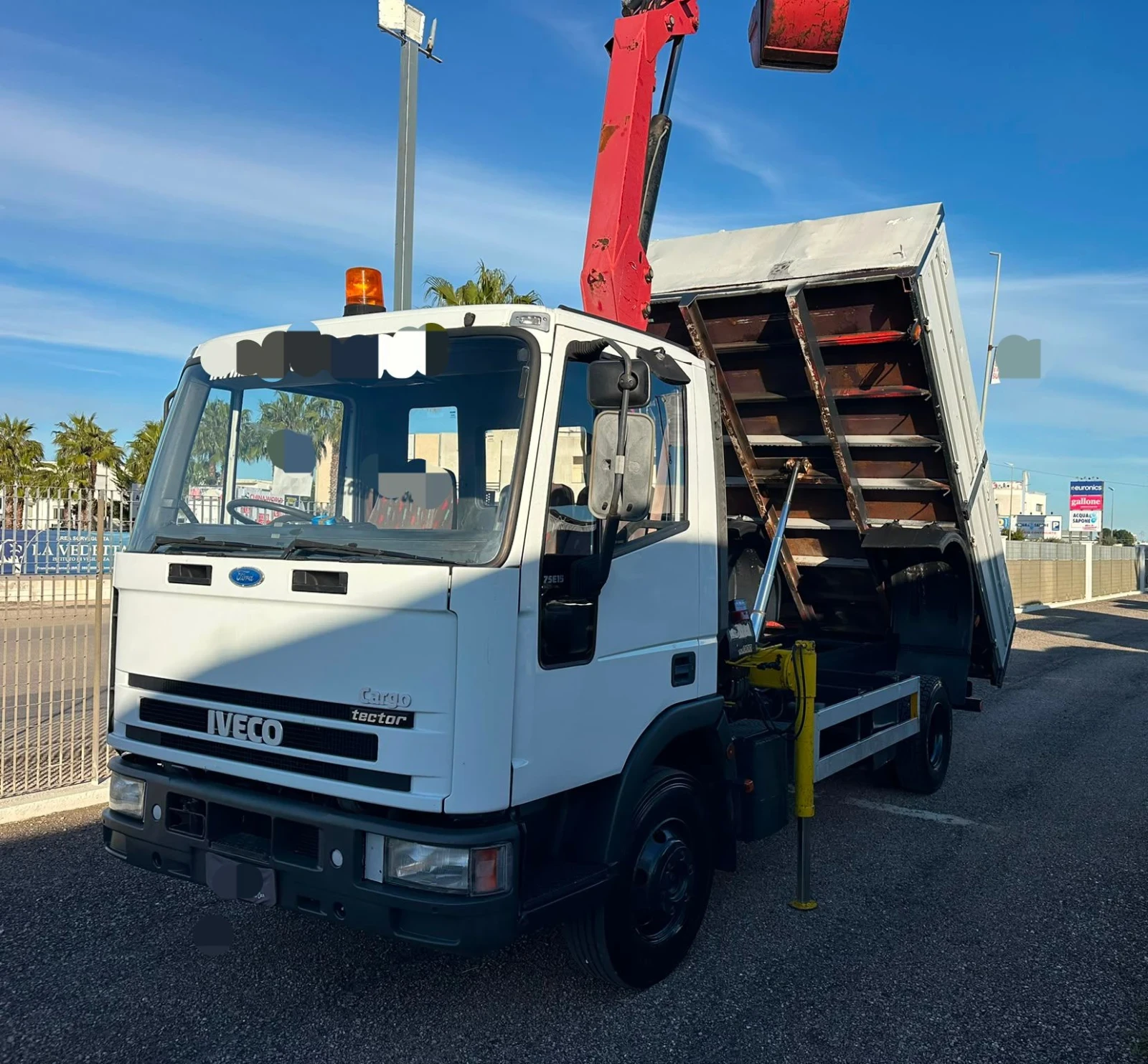 Iveco Cargo, снимка 2 - Камиони - 55936585