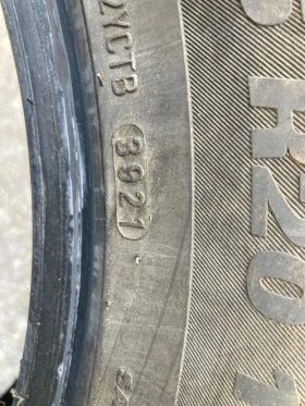Гуми Зимни 255/55R20, снимка 4