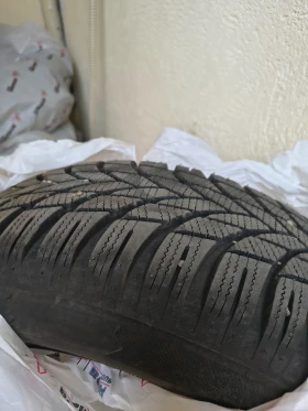Гуми Зимни 205/60R16, снимка 7