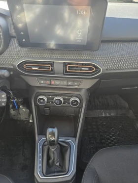 Dacia Sandero 1.0 TCe 90 Stop&Start, снимка 9