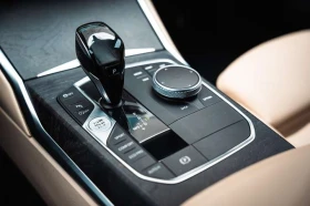 BMW 330 330i xDrive Sedan, снимка 15