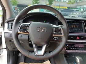 Hyundai Sonata Собствен лизинг гаранция от 6м до 2 г. Реални км - [11] 