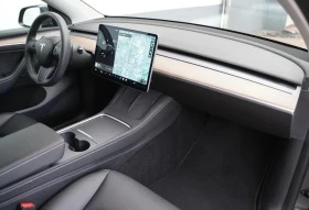 Tesla Model Y  4х4 Европейска Гаранция, снимка 11