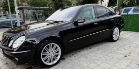  Mercedes-Benz E 320