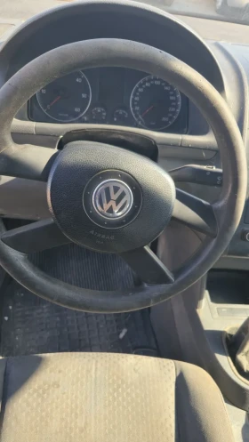 VW Touran 1.9 TDI - 2800 € / 5476.32 лв. - 54181623 6