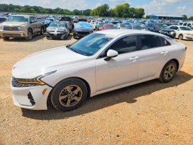������ Kia K5