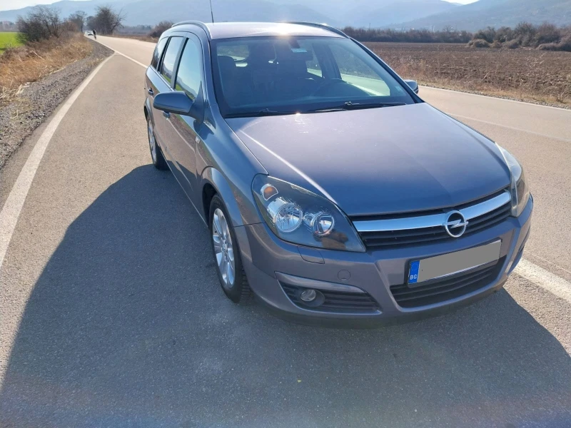 Opel Astra, снимка 1 - Автомобили и джипове - 48430426