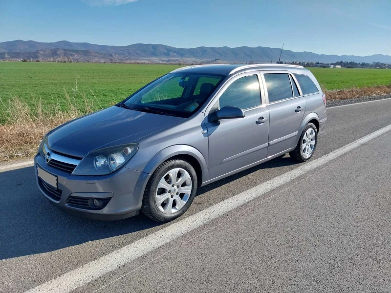 Opel Astra, снимка 3 - Автомобили и джипове - 48430426