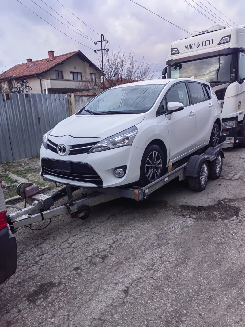 Toyota Verso Ван, снимка 1 - Автомобили и джипове - 49276947