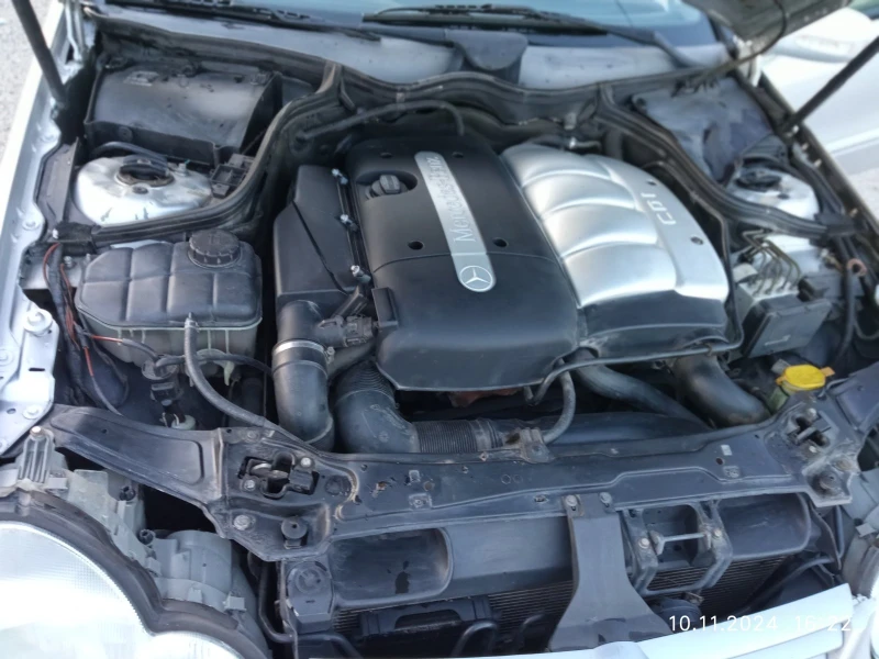 Mercedes-Benz CLC спорт купе, снимка 6 - Автомобили и джипове - 52585309