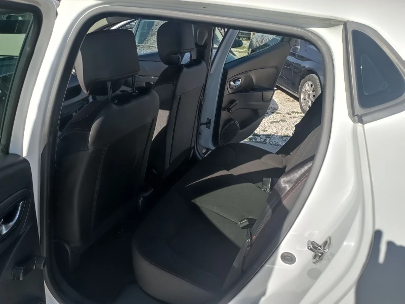 Renault Clio Навигация, ЕВРО 6, снимка 9 - Автомобили и джипове - 52255242