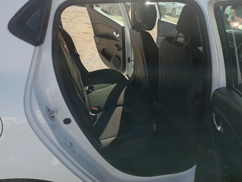 Renault Clio Навигация, ЕВРО 6, снимка 8 - Автомобили и джипове - 52255242