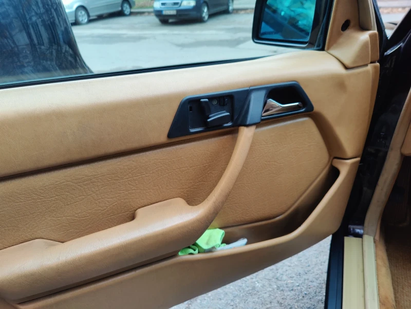 Mercedes-Benz E 260, снимка 5 - Автомобили и джипове - 53176947