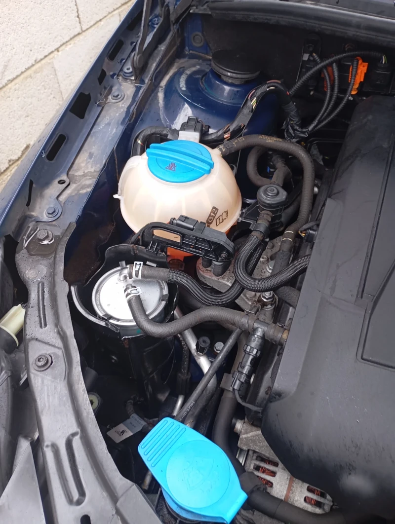 Skoda Fabia 1.6 TDI, снимка 8 - Автомобили и джипове - 53427778