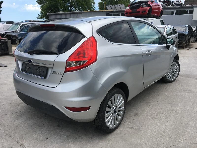 Ford Fiesta 1.25 i, снимка 2 - Автомобили и джипове - 28948303