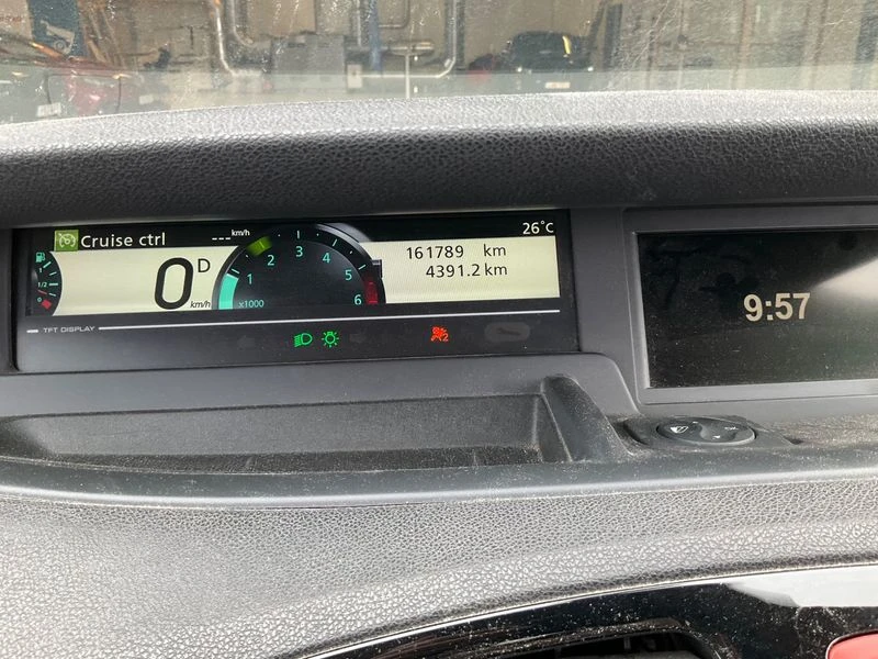 Renault Grand scenic Grand Scenic 1.5 dCi BOSE Edition, снимка 4 - Автомобили и джипове - 55387597
