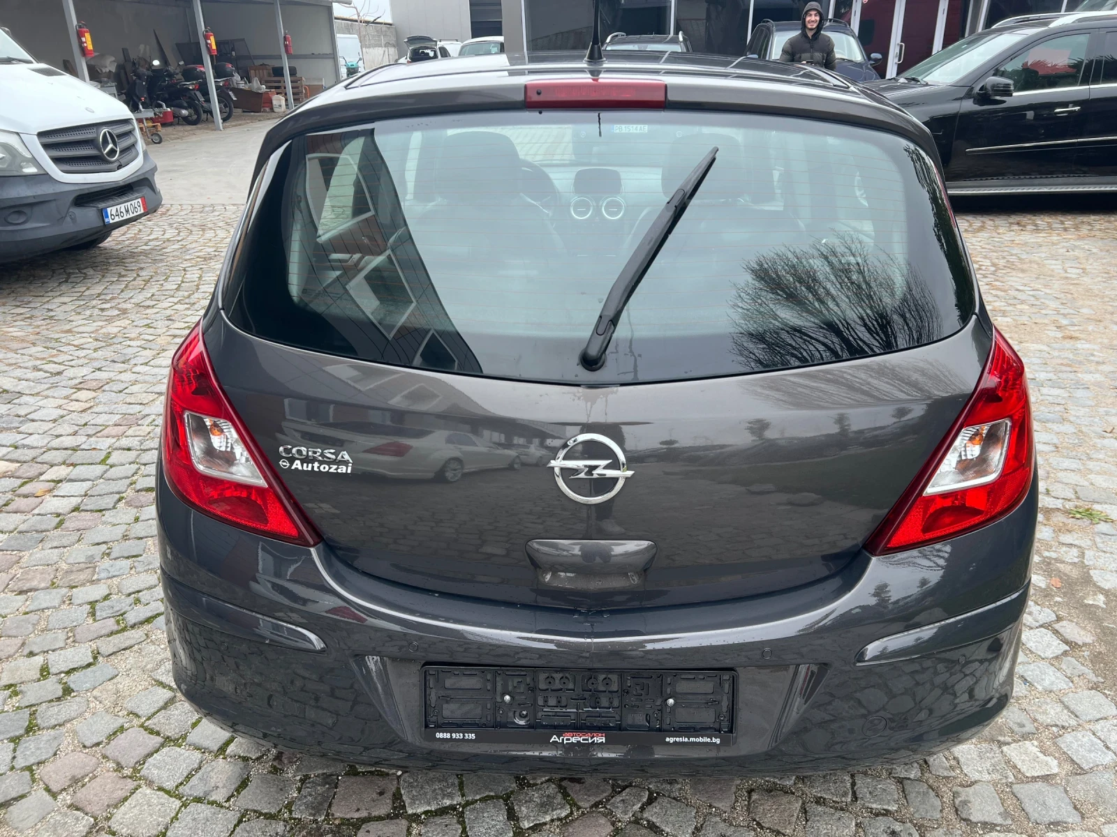 Opel Corsa 1.2 GPL - изображение 6