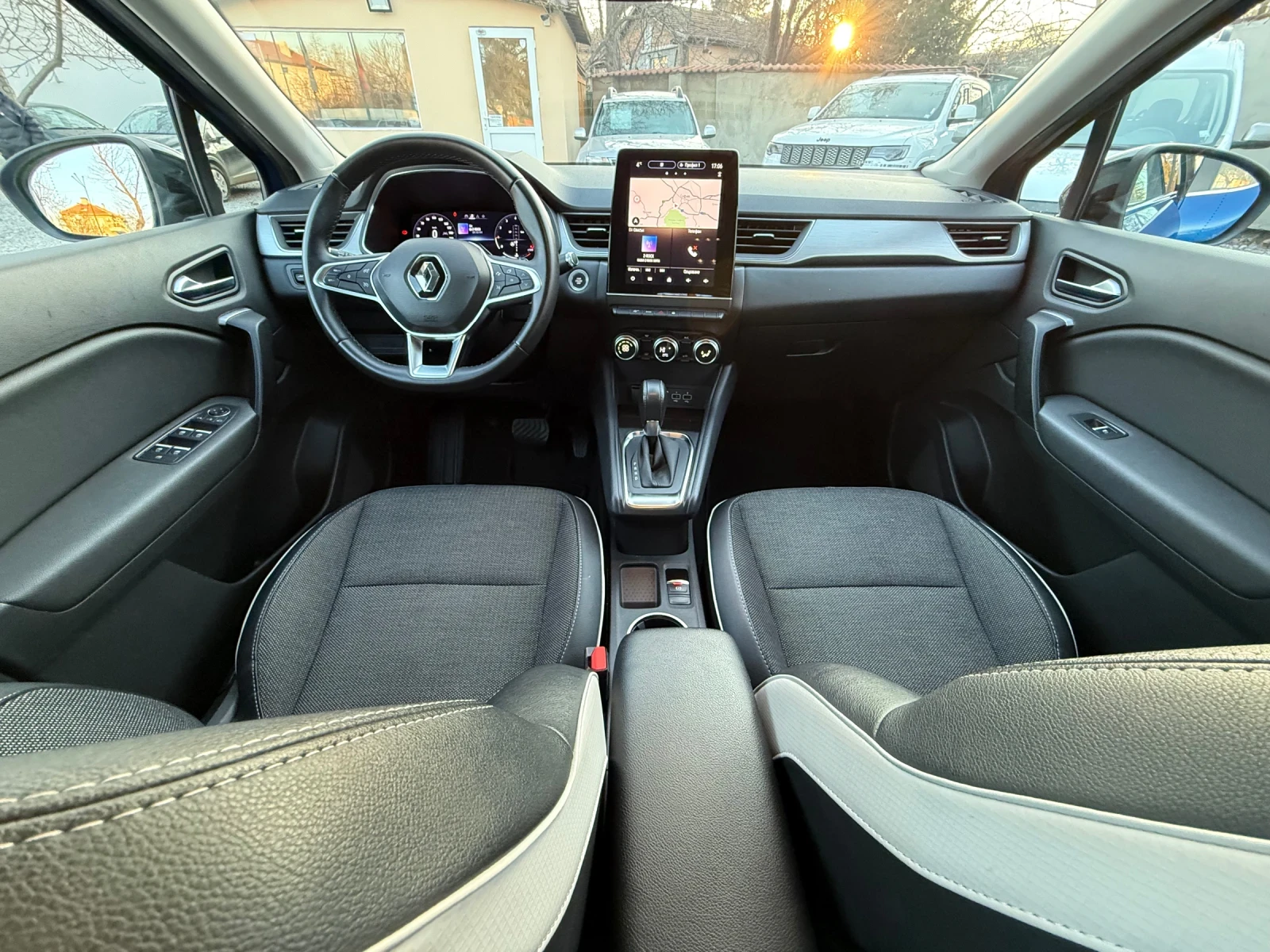 Renault Captur 1.3TCe Techno EDC 140.. ! FULL! EURO6d | Mobile.bg   11