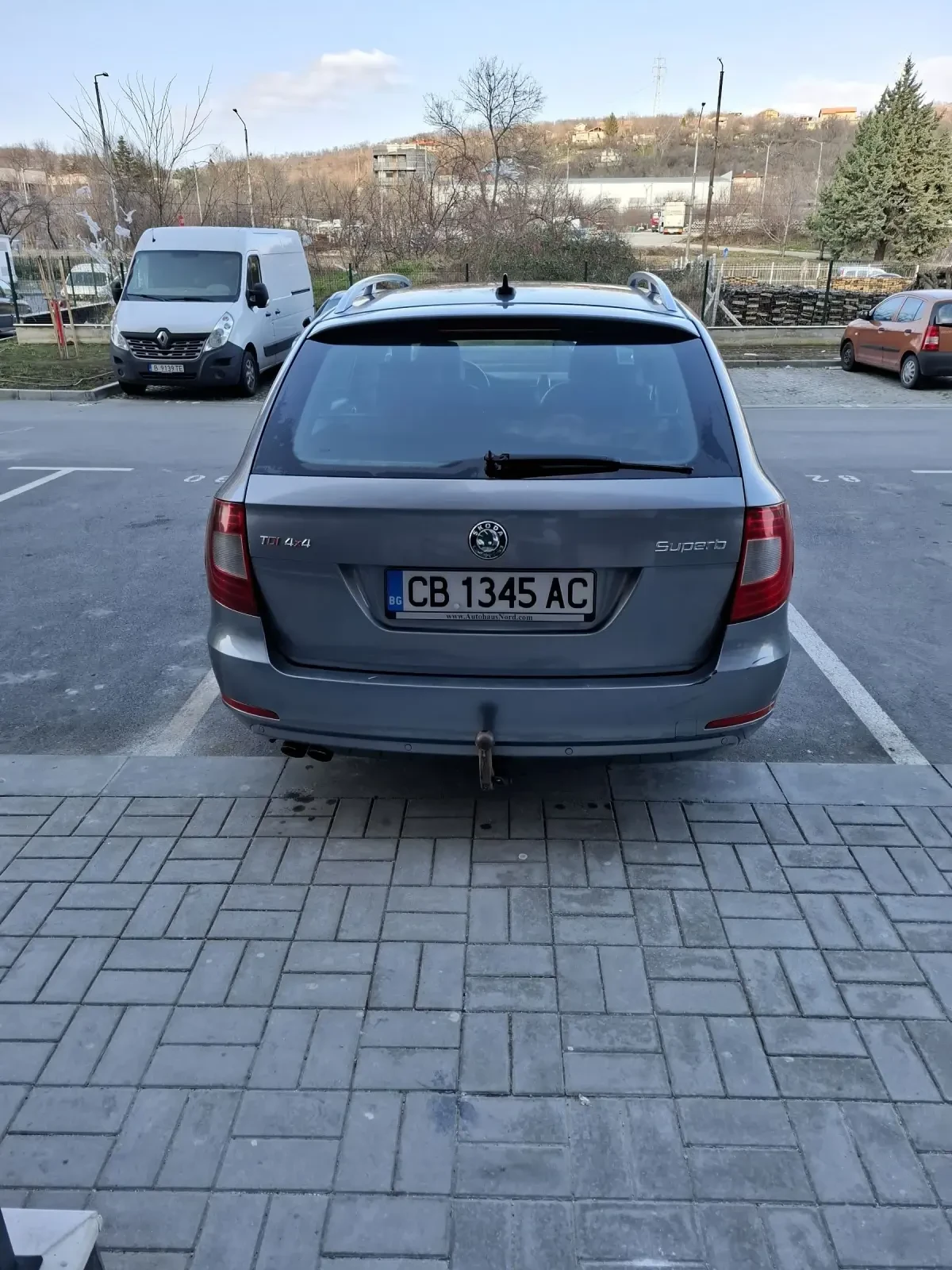 Skoda Superb 2.0TDI 4x4  - изображение 5