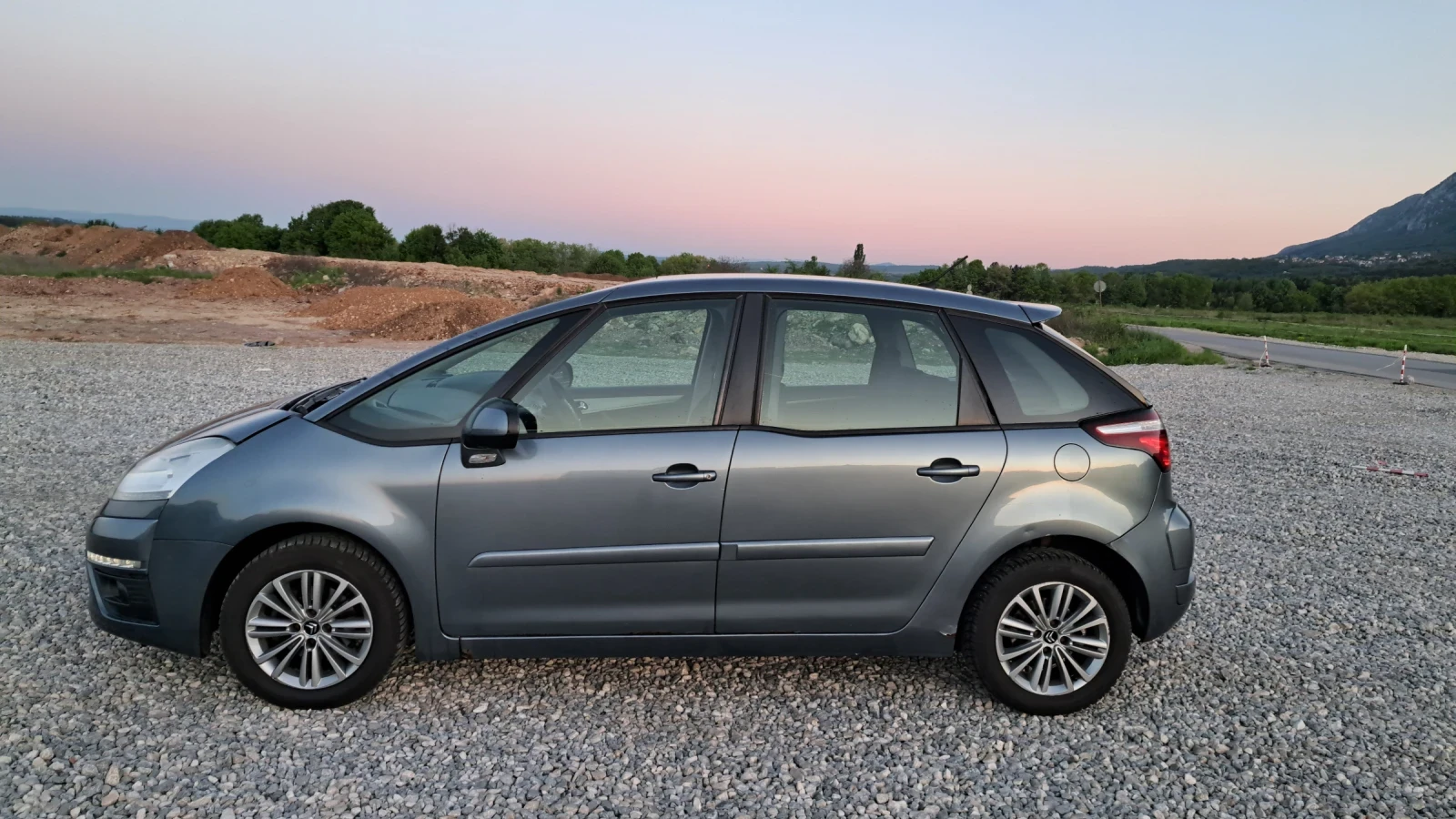 Citroen C4 Picasso  - изображение 5