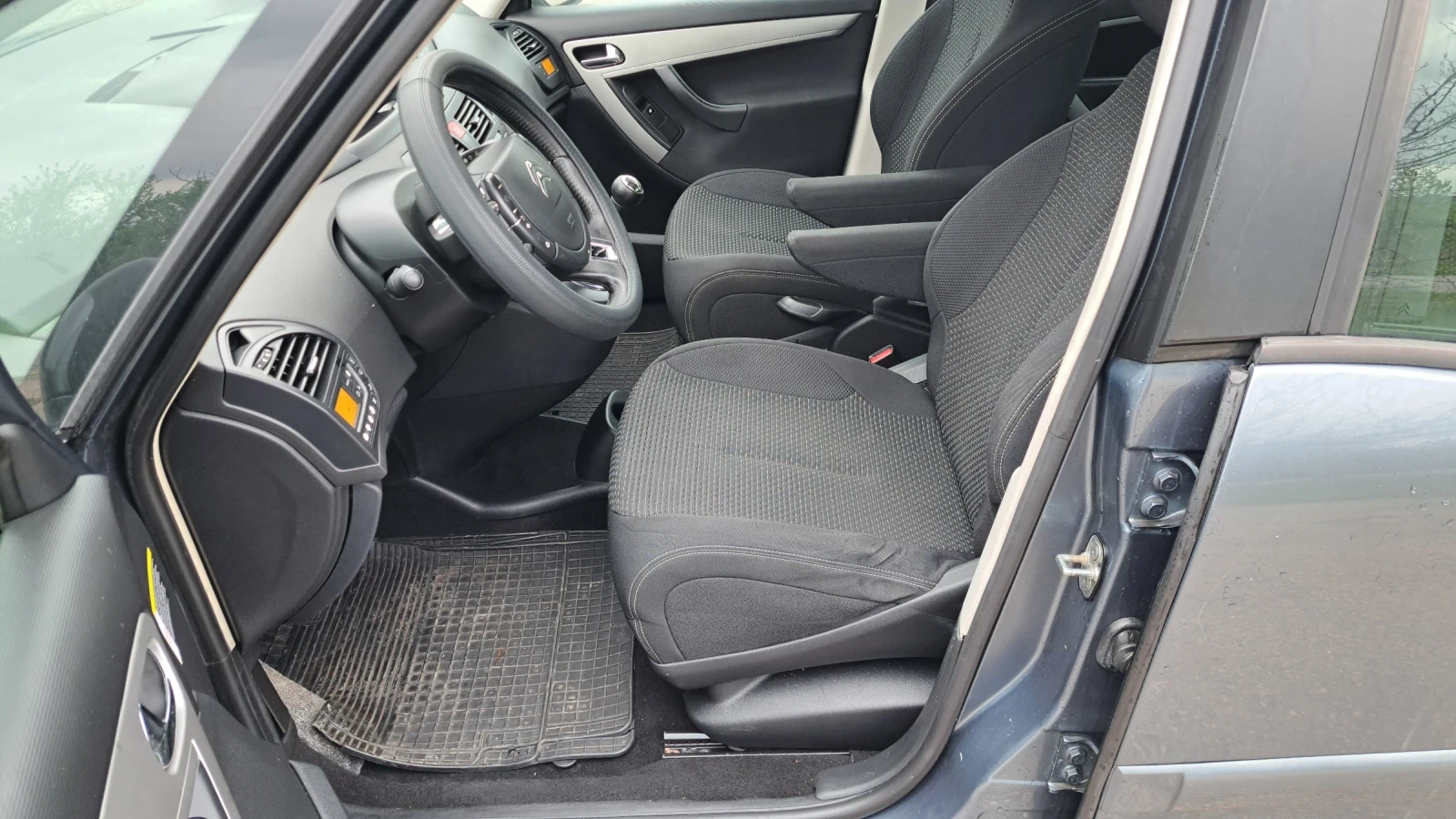 Citroen C4 Picasso  - изображение 8