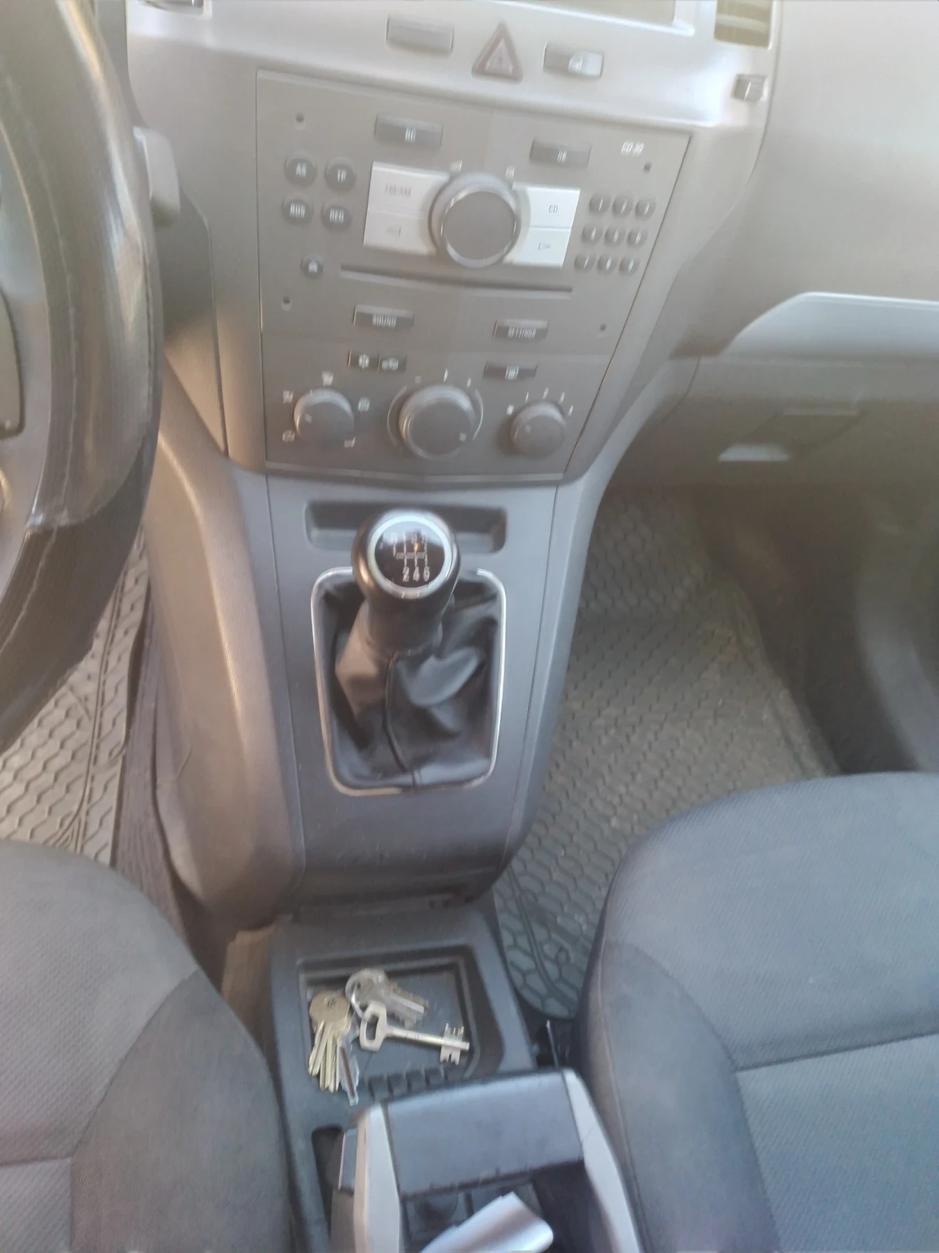 Opel Zafira  - изображение 10