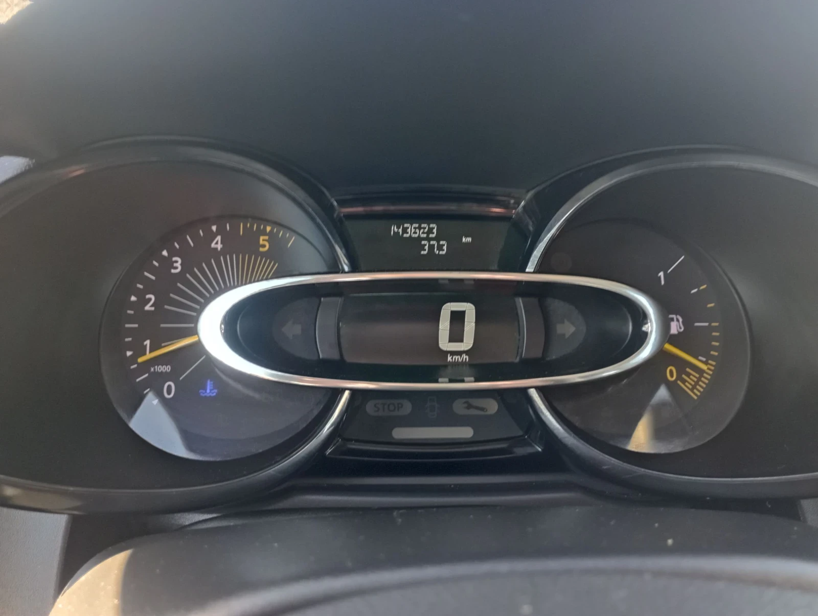 Renault Clio ,  6 | Mobile.bg   12